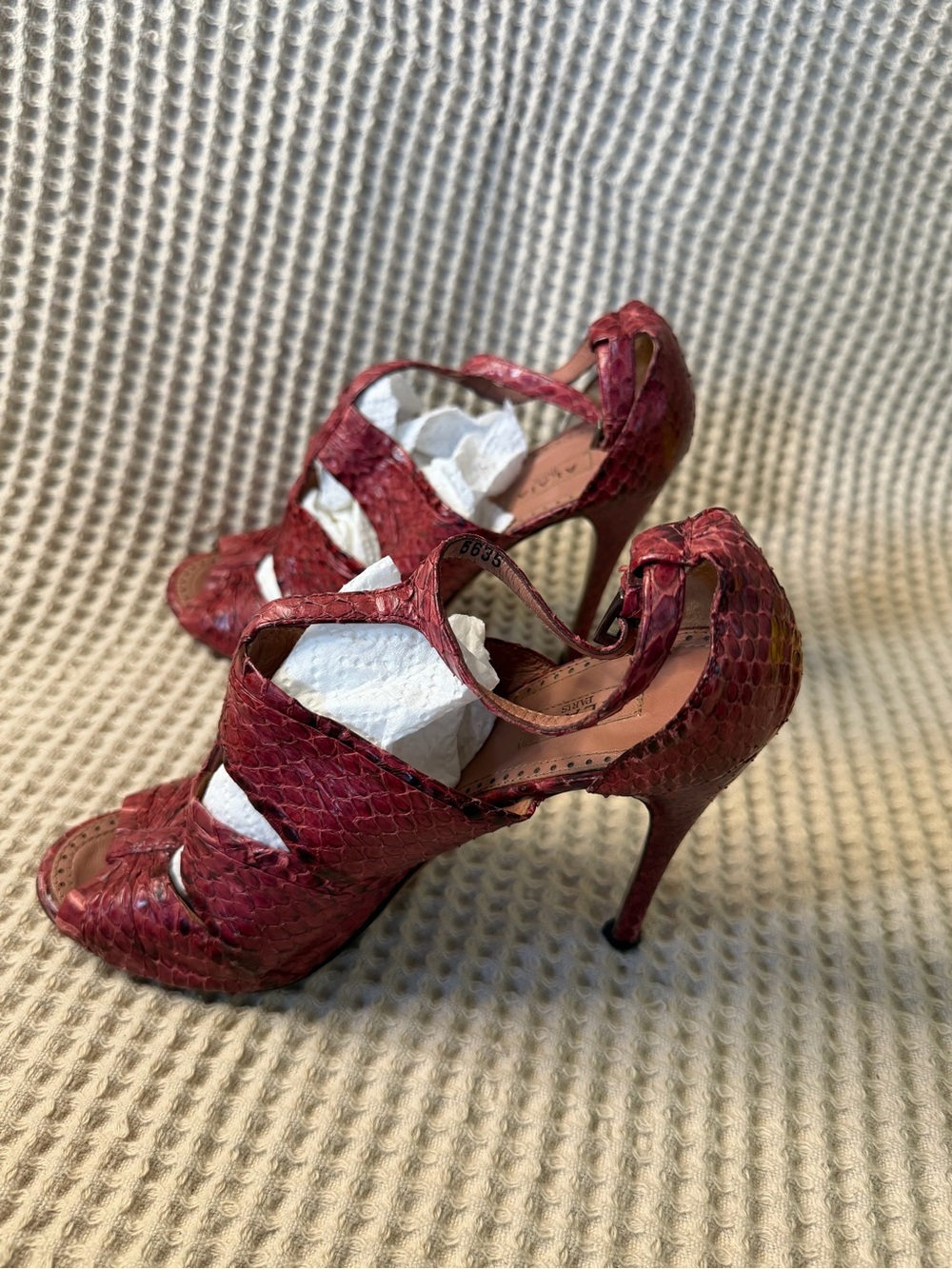 ALAÏA Red real Python T-Strap Peep Toe Heels EU 37 US 6.5 7 vintage HTF